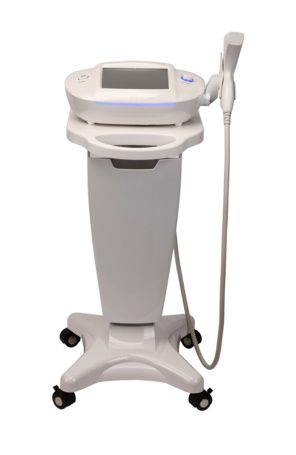 ClinicDerm Tűs Hatóanyag Bejuttató Gép UV-A LED és Vákuum Technológiával ClinicDerm Tűs Hatóanyag Bejuttató Gép UV-A LED és Vákuum Technológiával